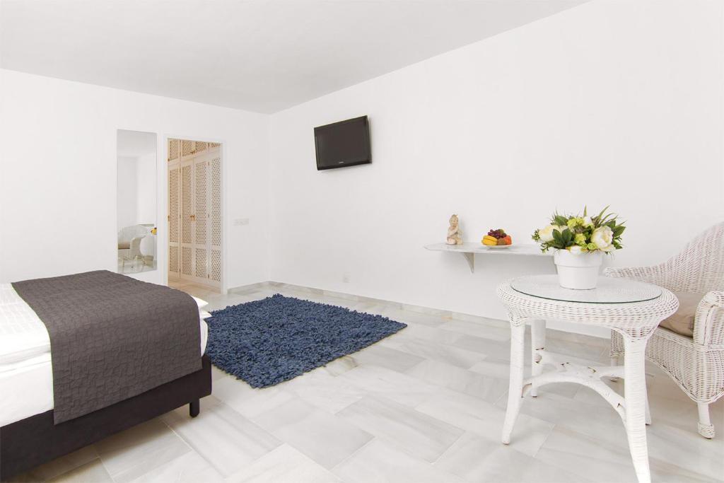 Hotel Village Cala Vadella  Room photo