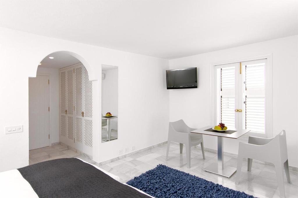 Hotel Village Cala Vadella  Room photo