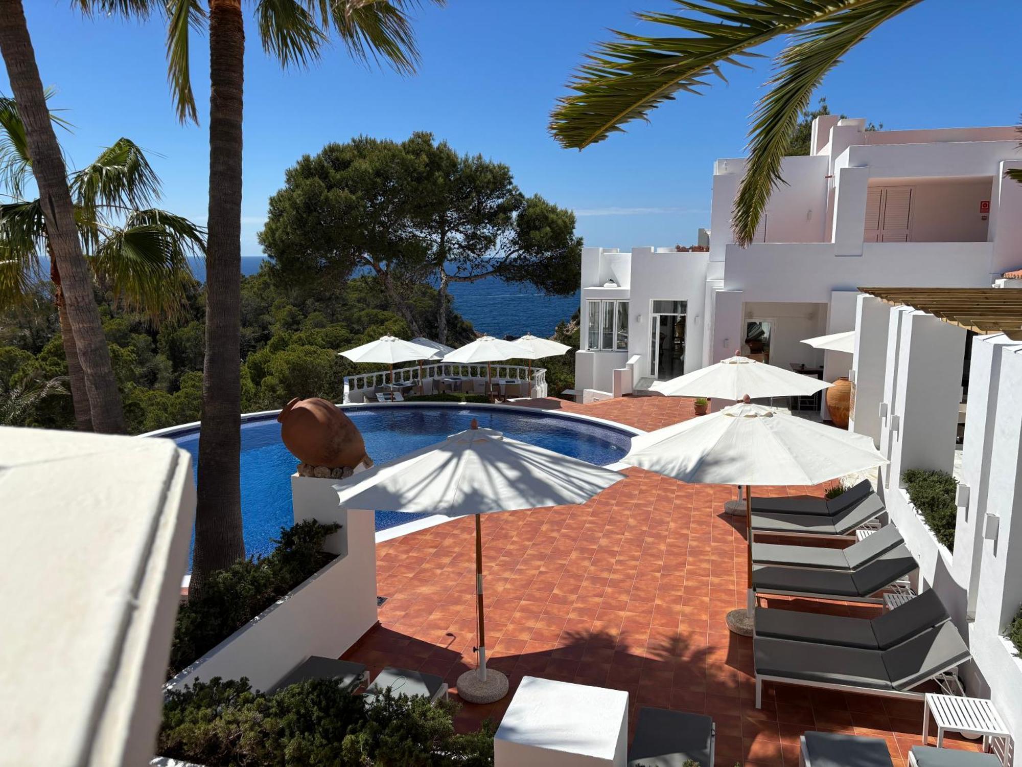 Hotel Village Cala Vadella  Exterior photo