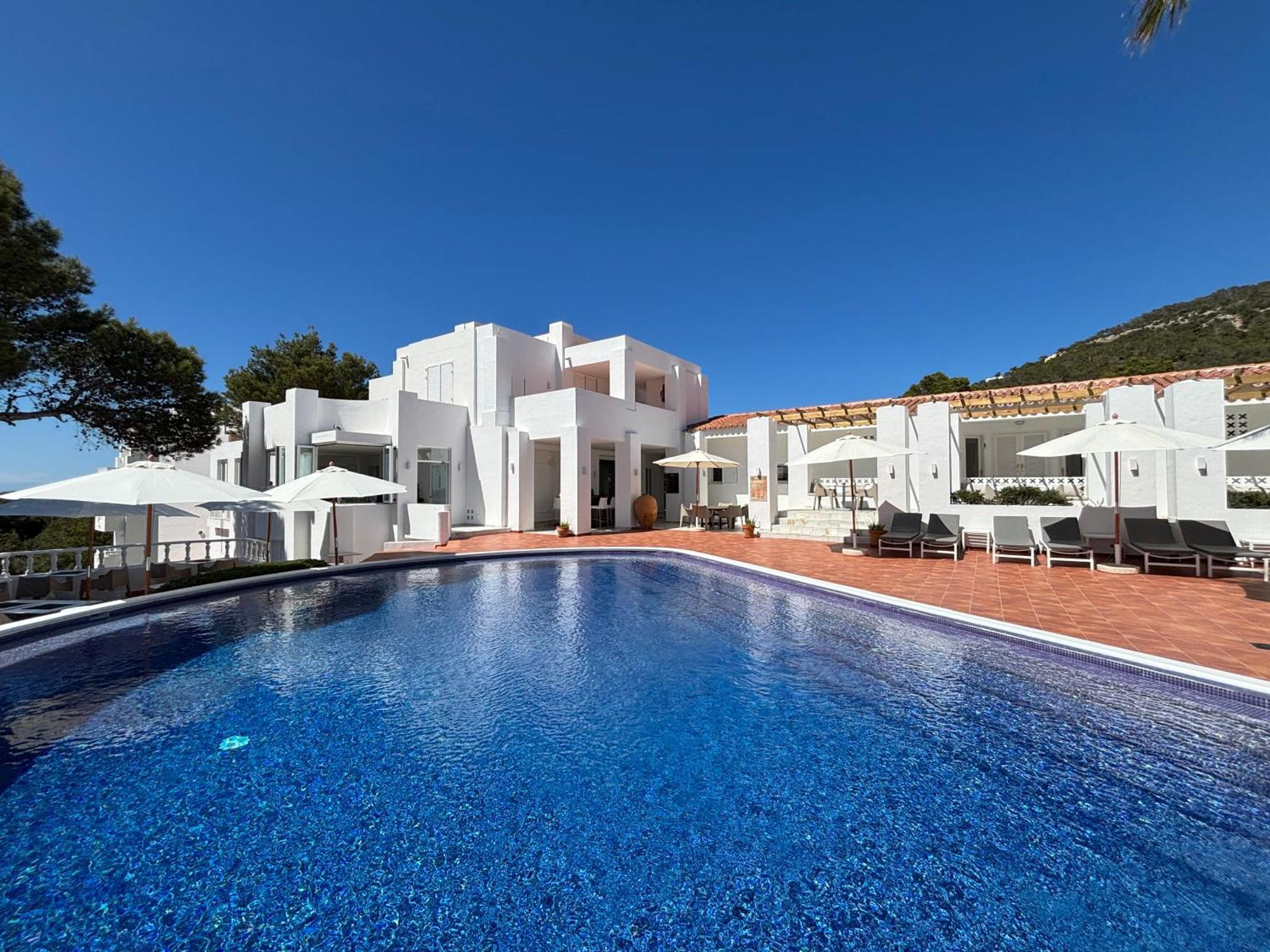 Hotel Village Cala Vadella  Exterior photo